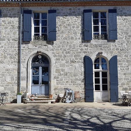 Bed and Breakfast Au Bonheur d'Alphonse Lusignan-Petit Exterior foto